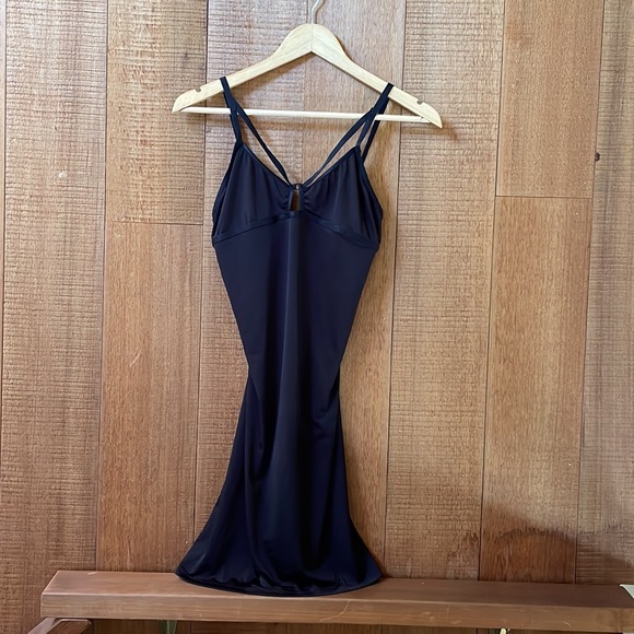 Urban Outfitters Low Back Dress - Picture 6 of 9